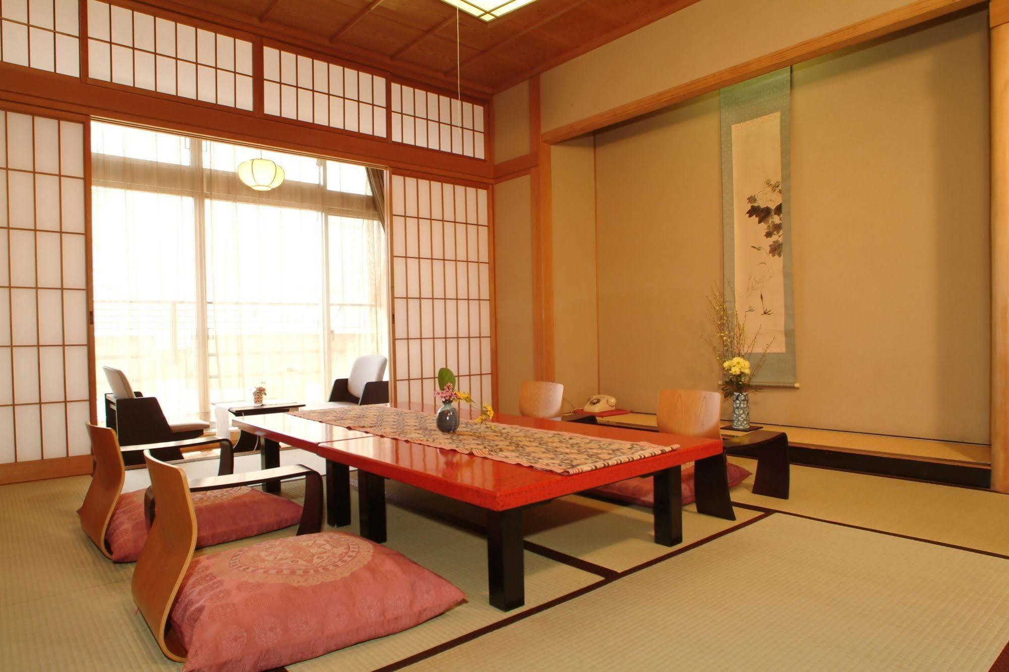 Kamiyamada Hotel Chikuma ภายนอก รูปภาพ